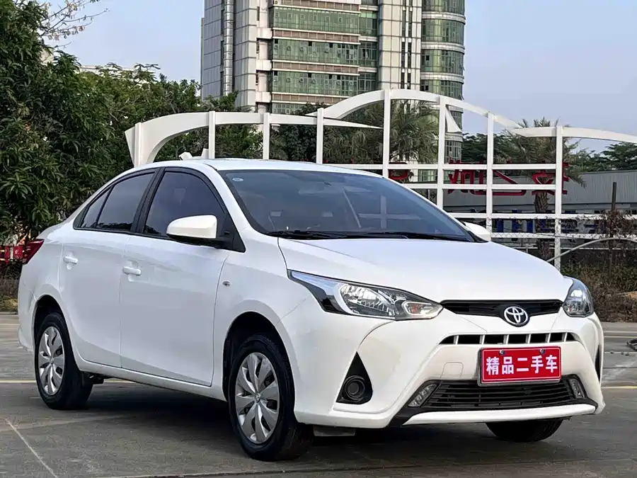 Toyota YARiS L Enjoy