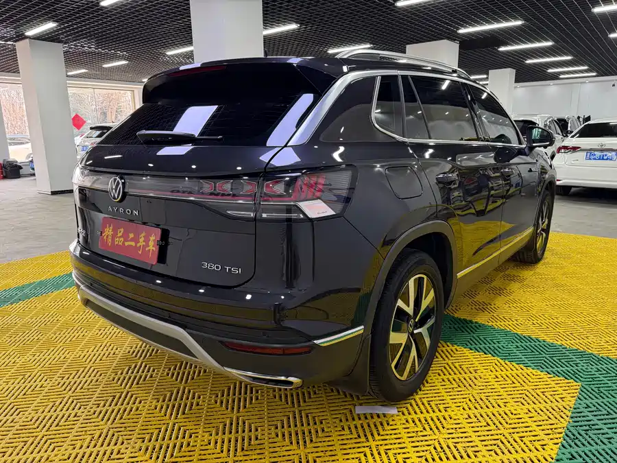 Volkswagen Tayron