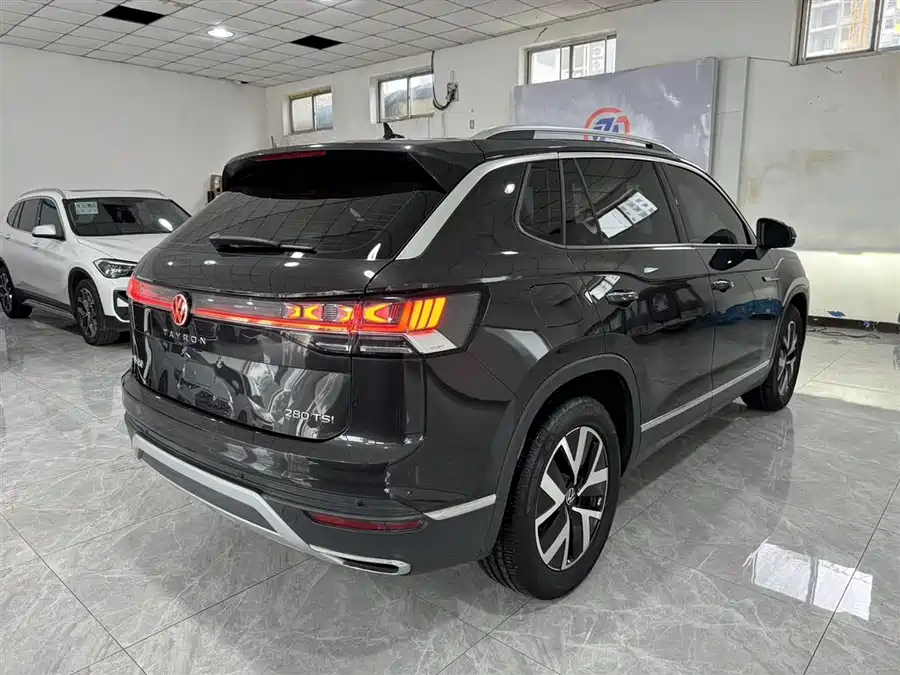 Volkswagen Tayron