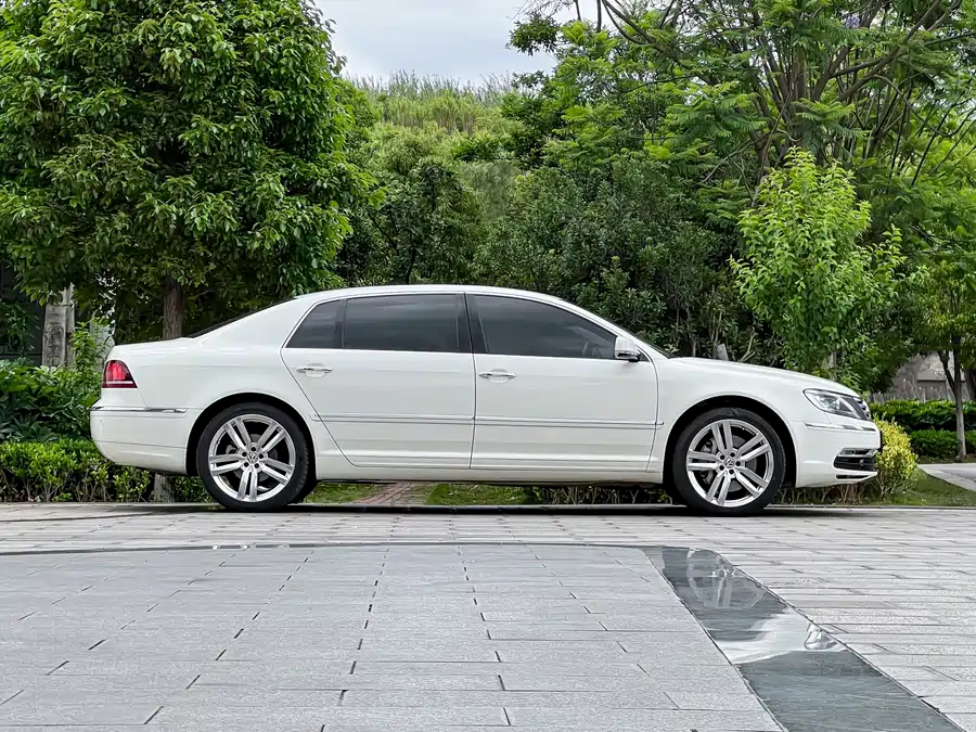 Volkswagen Phaeton / Phideon