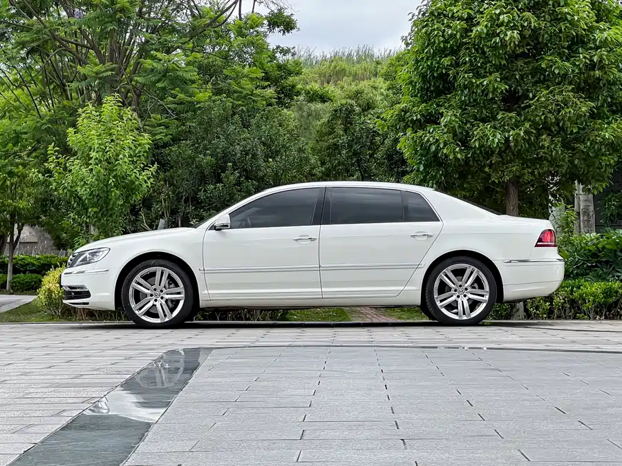Volkswagen Phaeton / Phideon