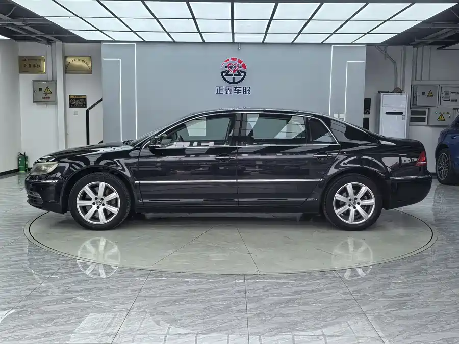 Volkswagen Phaeton / Phideon