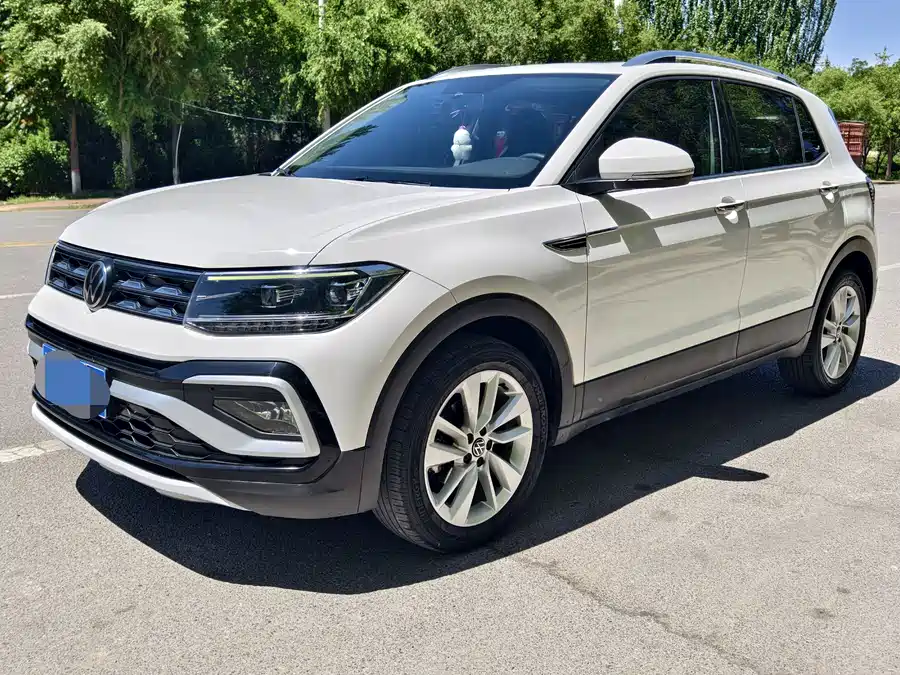 Volkswagen T-Cross (Tukai)
