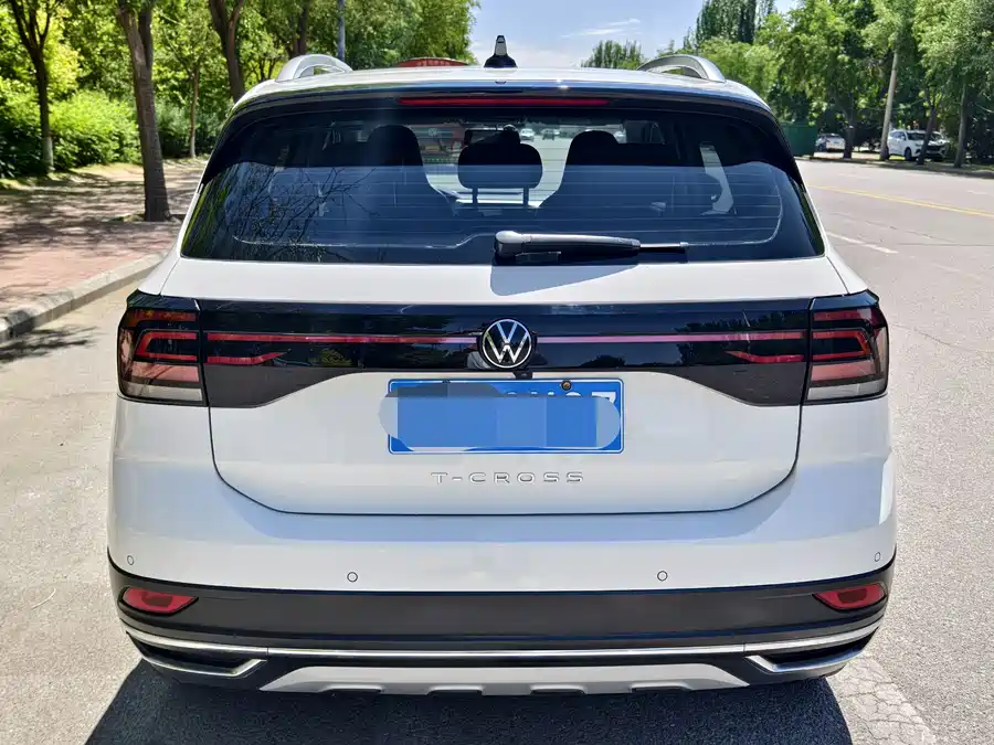 Volkswagen T-Cross (Tukai)