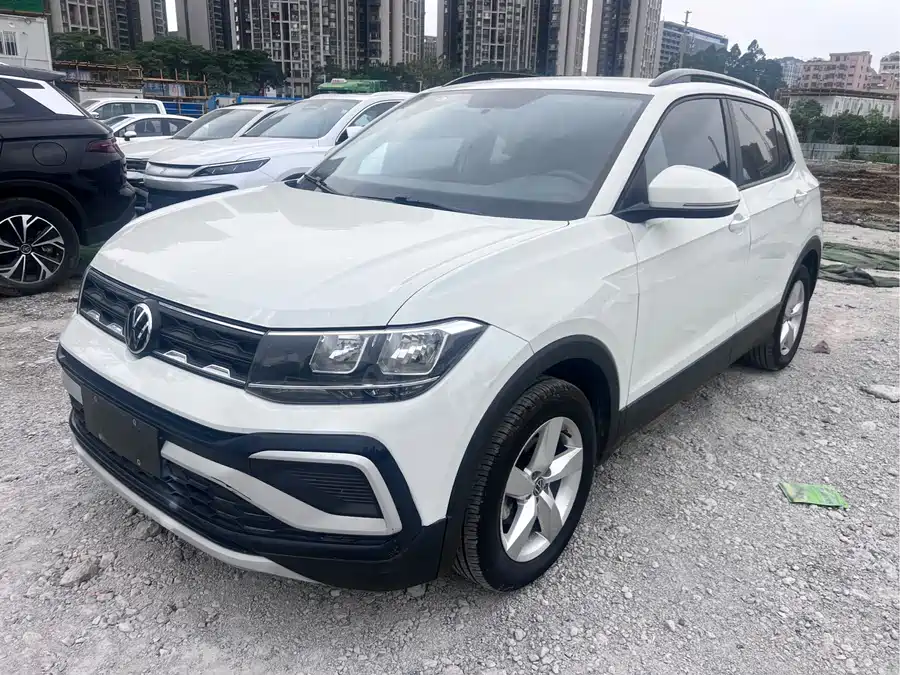Volkswagen T-Cross (Tukai)