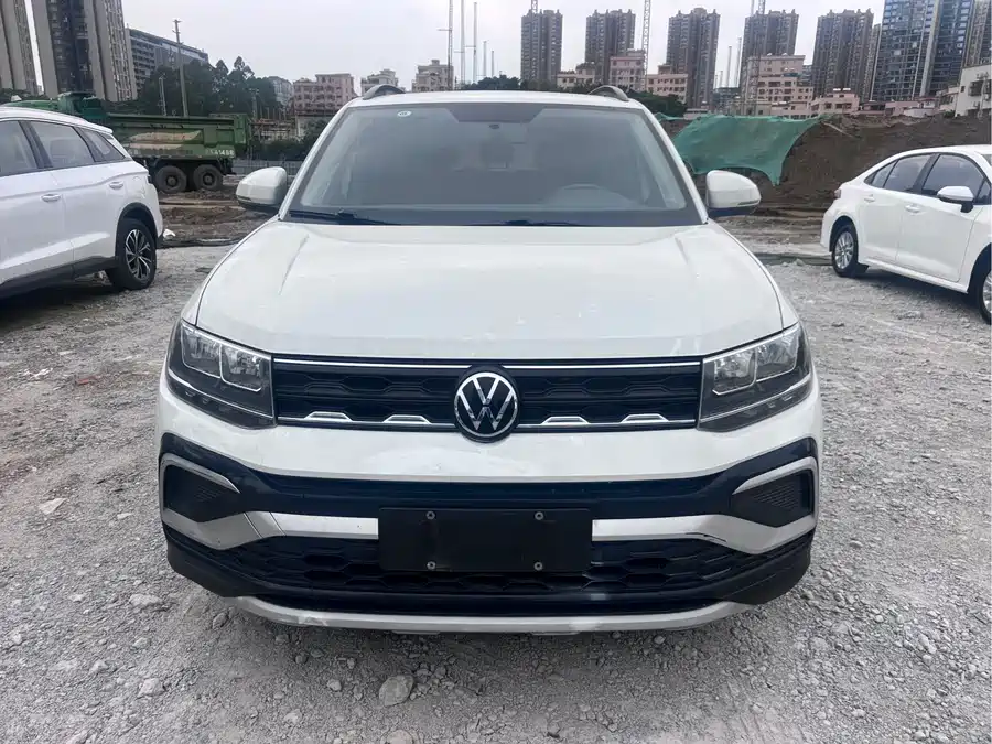 Volkswagen T-Cross (Tukai)