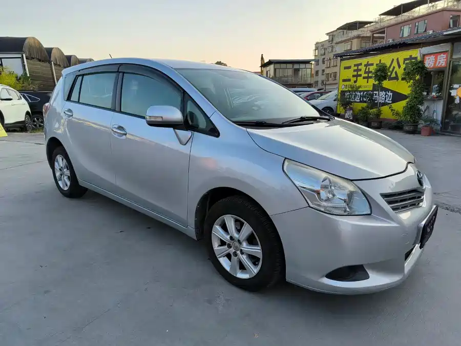 Toyota Verso / EZ