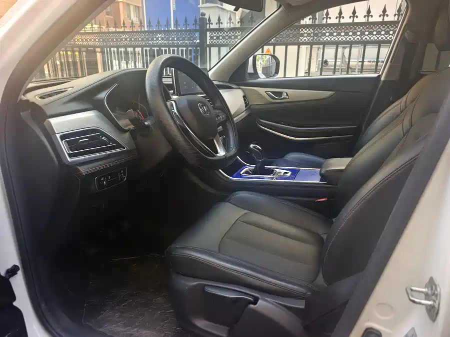 Changan CS75