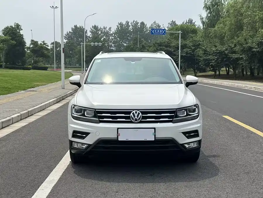 Volkswagen Tiguan L