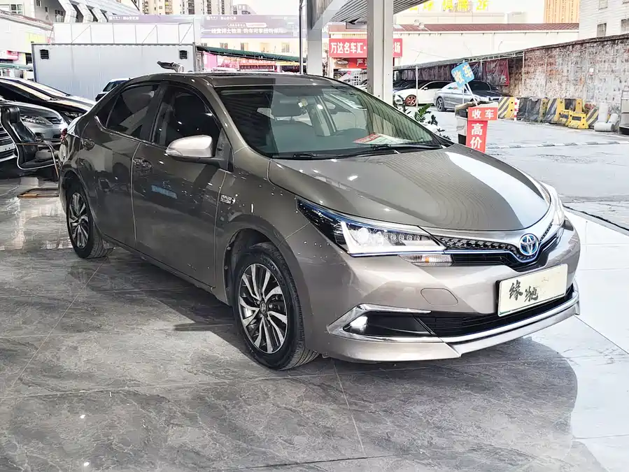 Toyota Corolla Hybrid E+