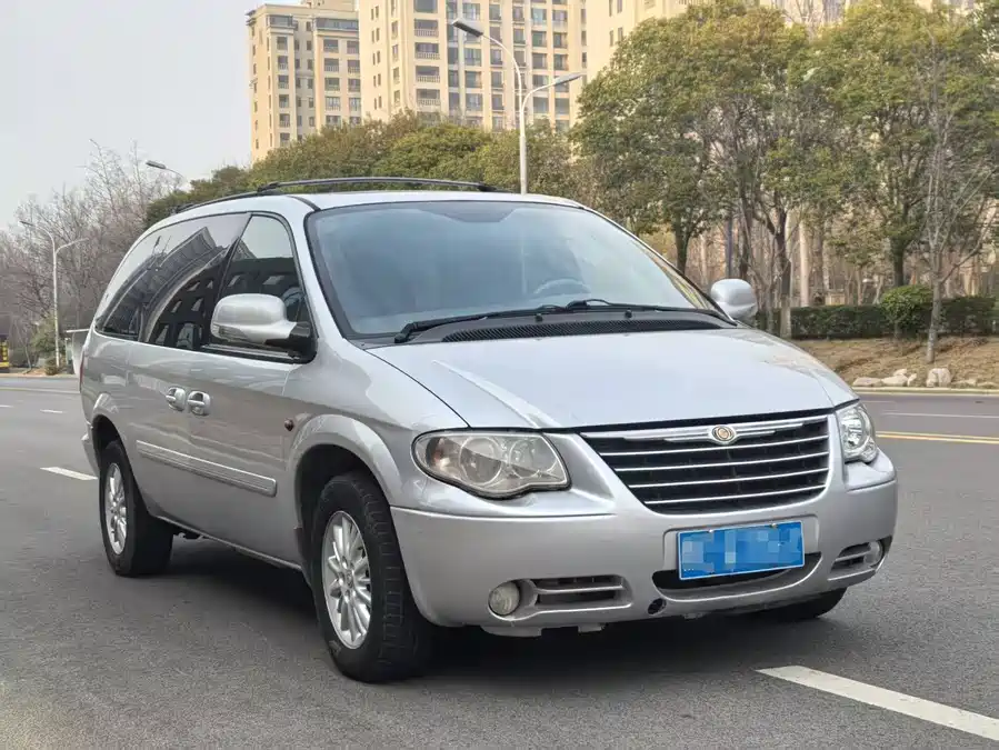 Chrysler Grand Voyager