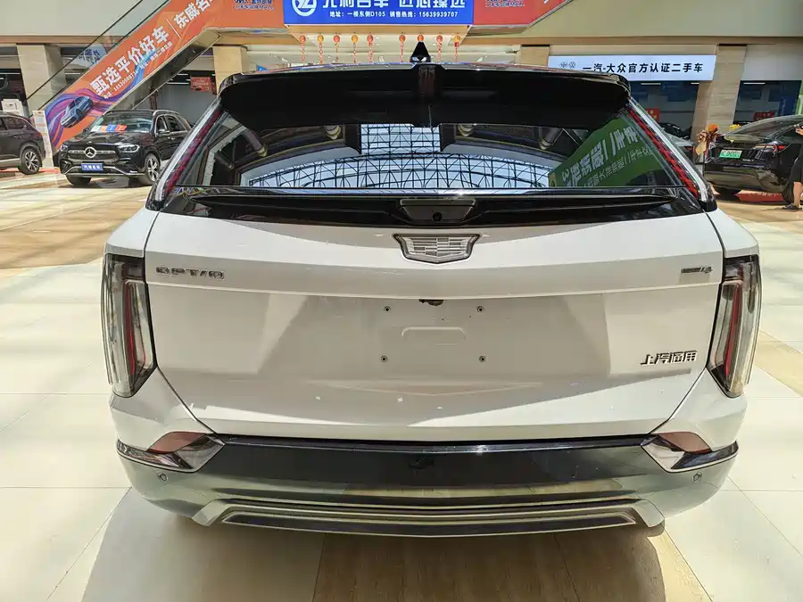 Cadillac IQ