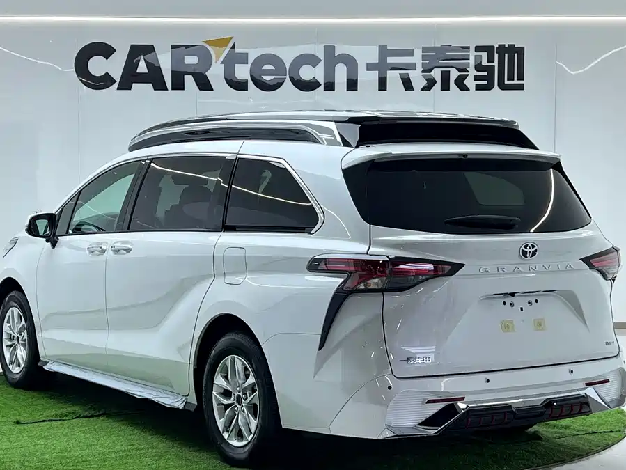 Toyota Granvia