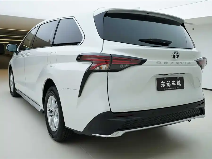 Toyota Granvia