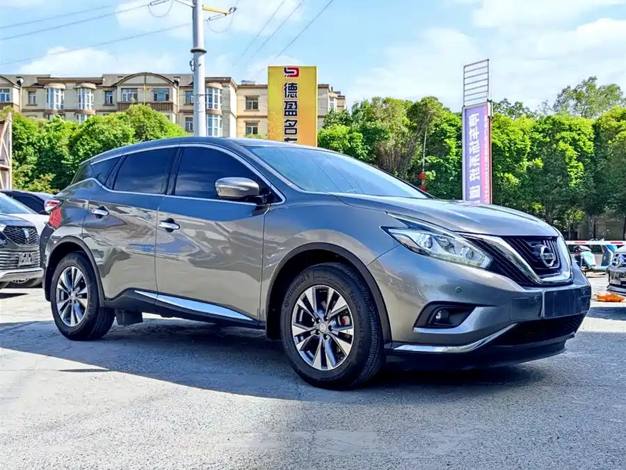 Nissan Loulan