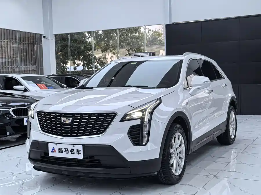 Cadillac XT4