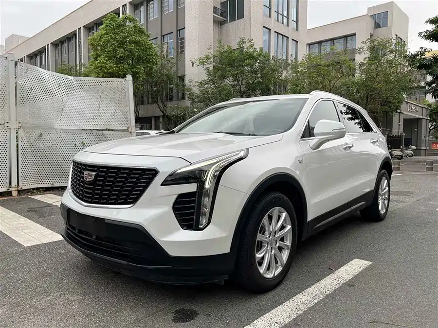 Cadillac XT4