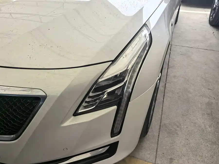 Cadillac CT6