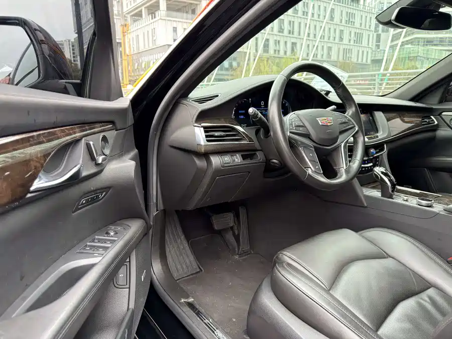 Cadillac CT6