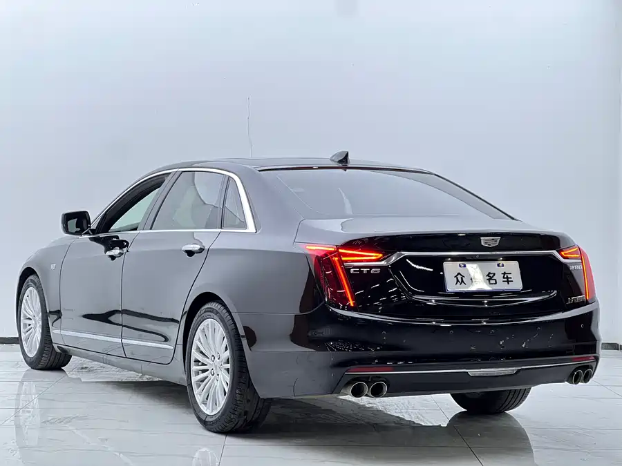 Cadillac CT6