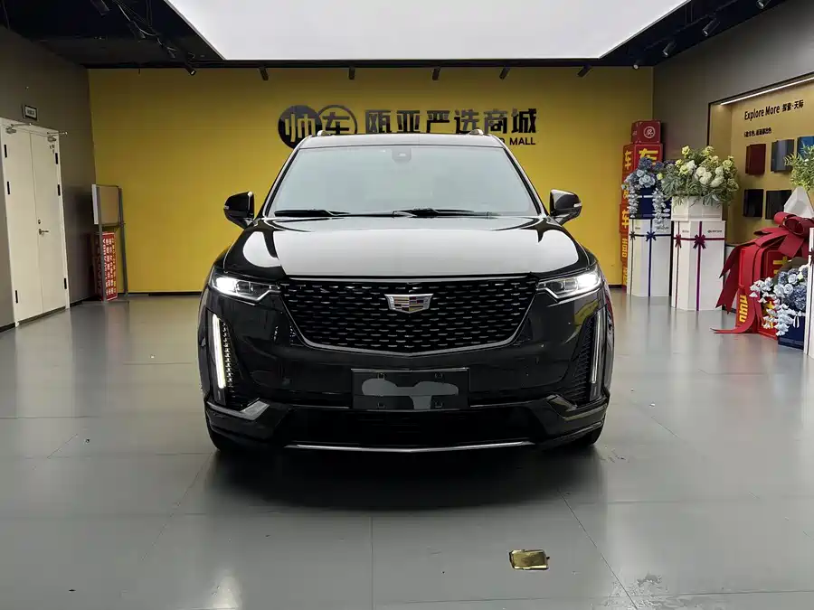 Cadillac XT6