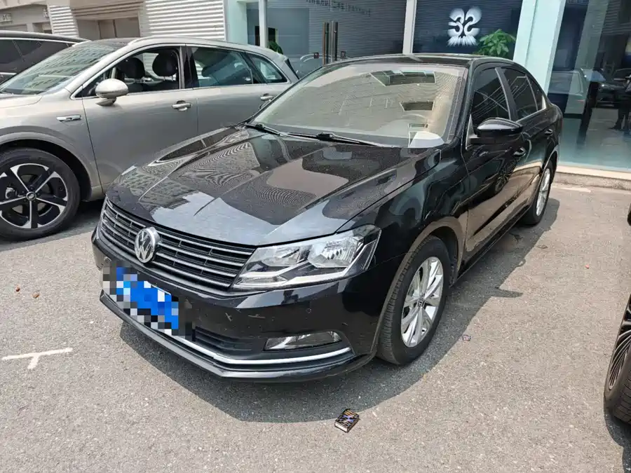 Volkswagen Lavida