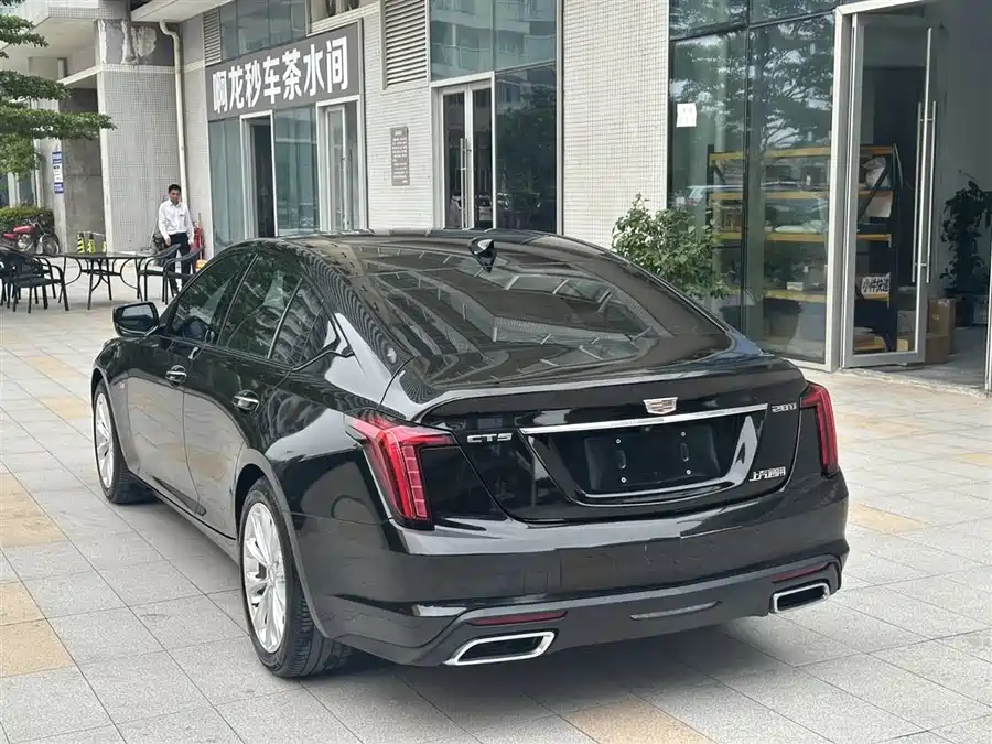 Cadillac CT5