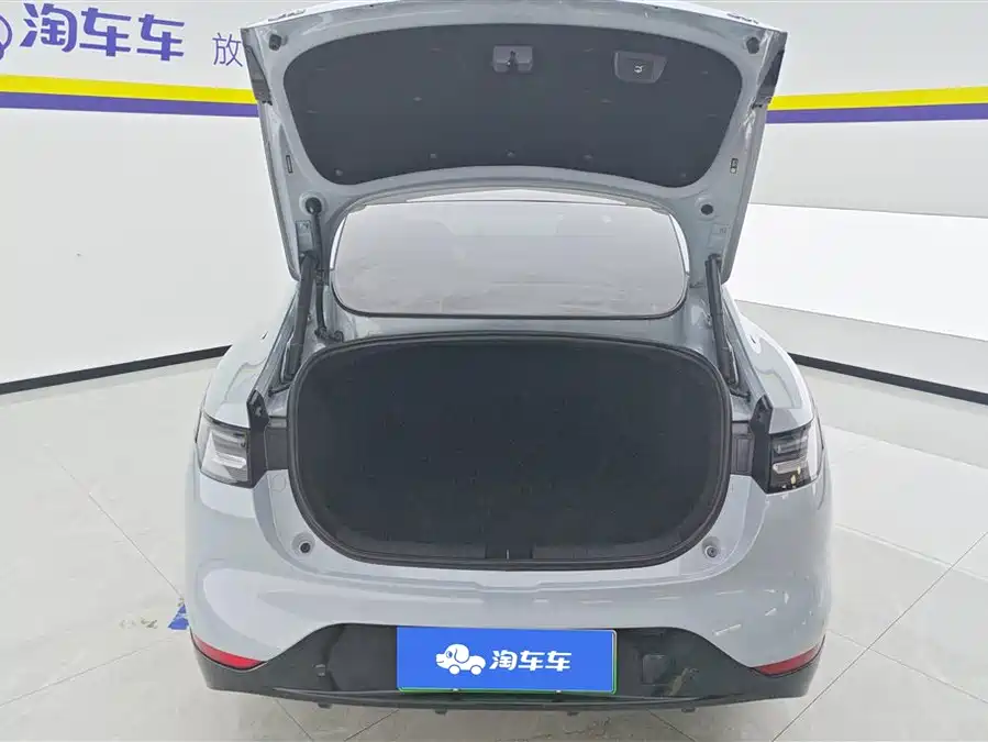 Leapmotor C01