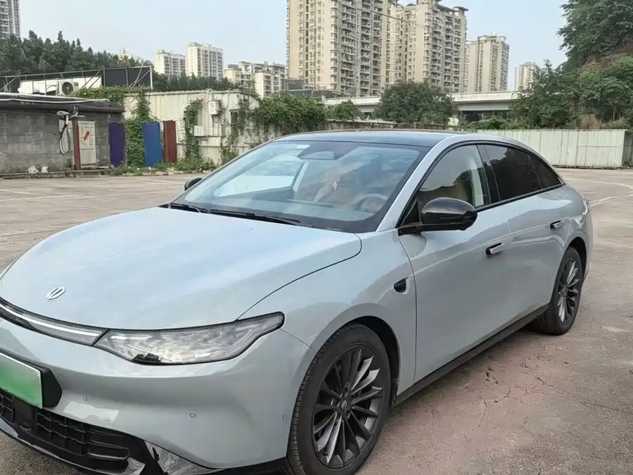 Leapmotor C01
