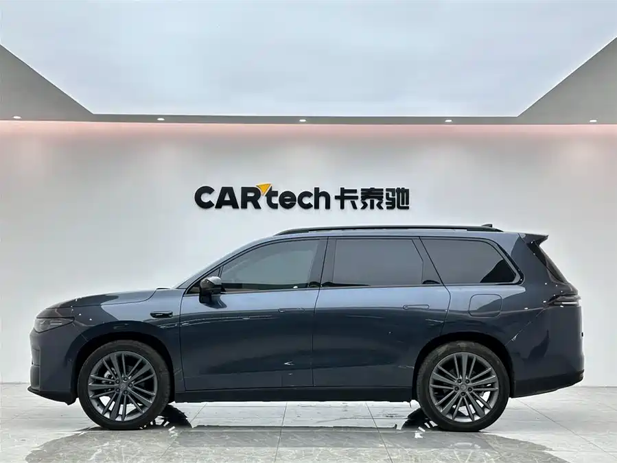 Leapmotor C16