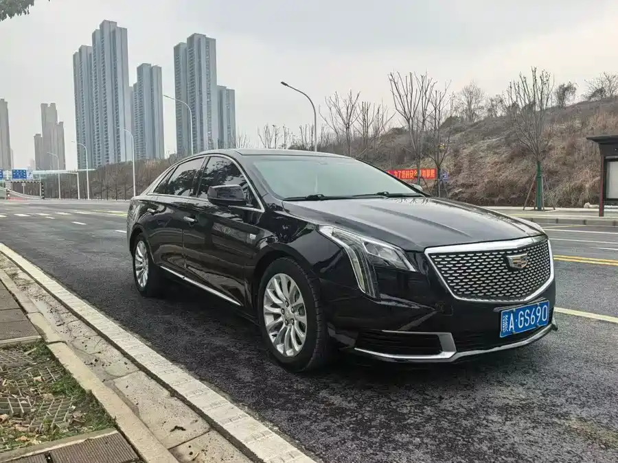 Cadillac XTS