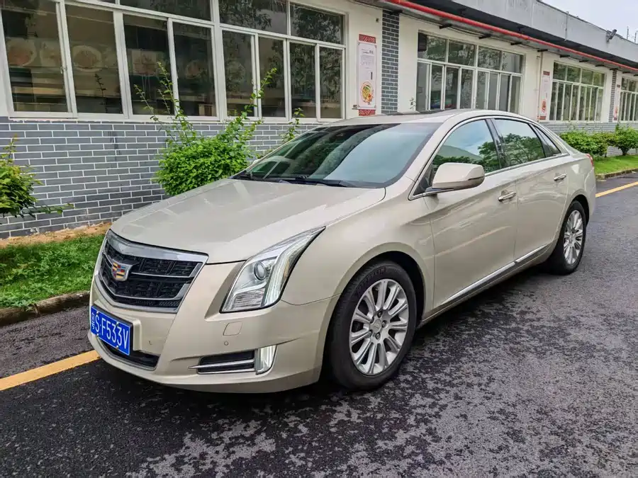 Cadillac XTS