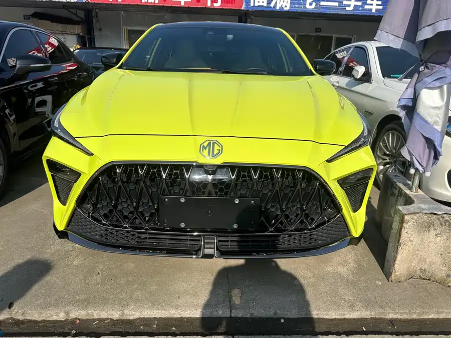 MG 5 Scorpio