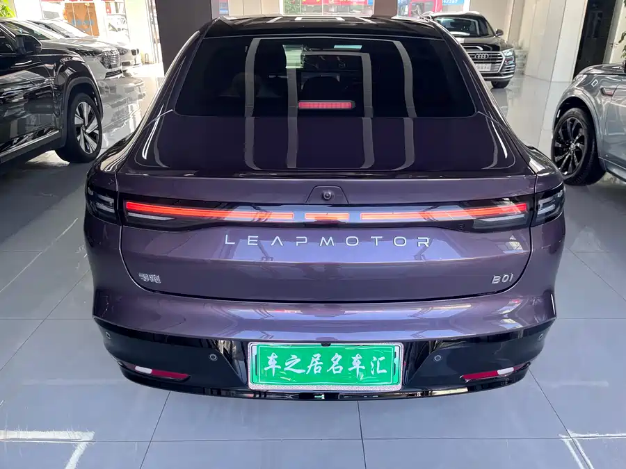 Leapmotor B01