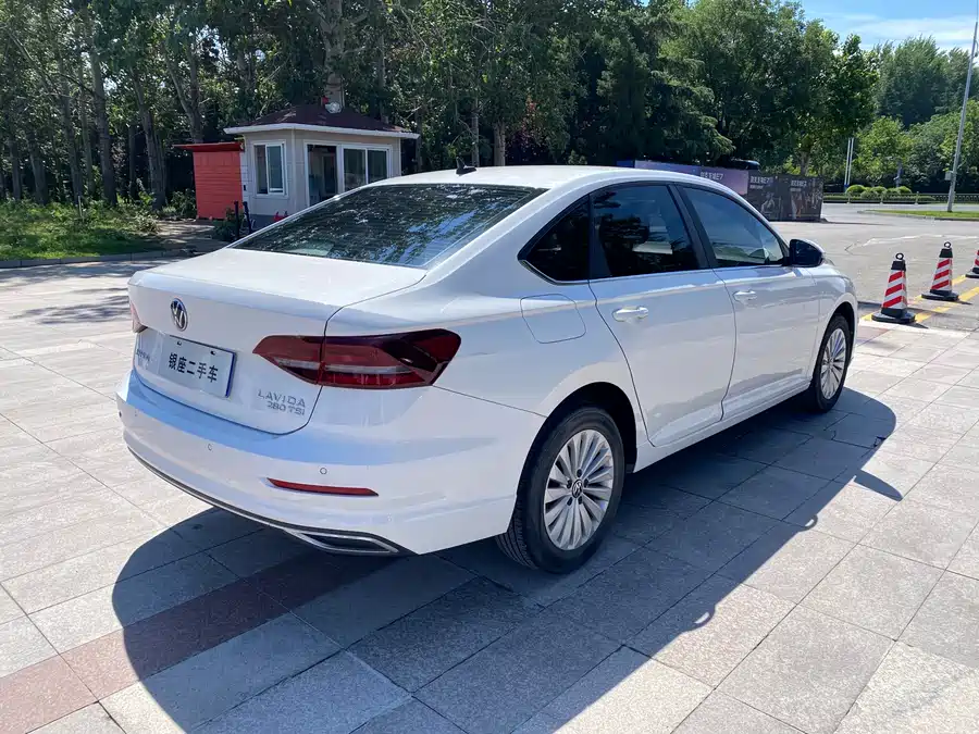 Volkswagen Lavida