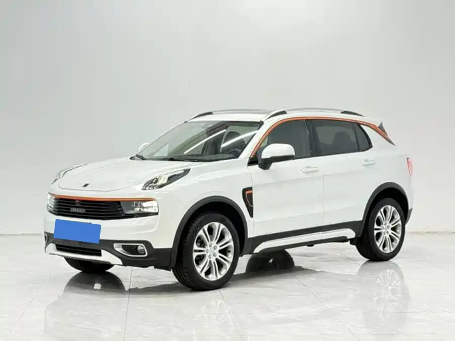 Lynk & Co 01