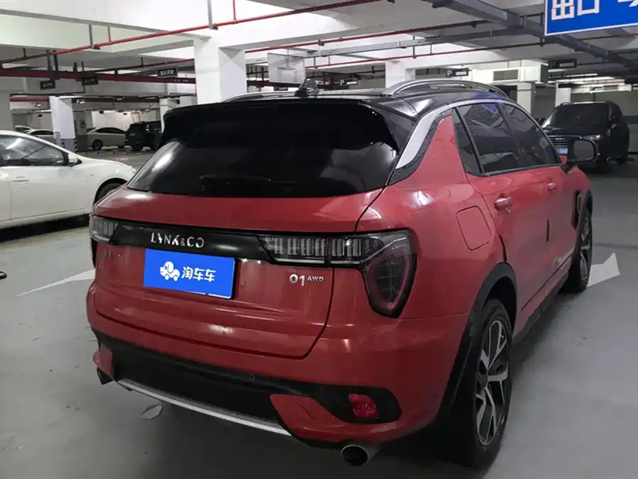Lynk & Co 01