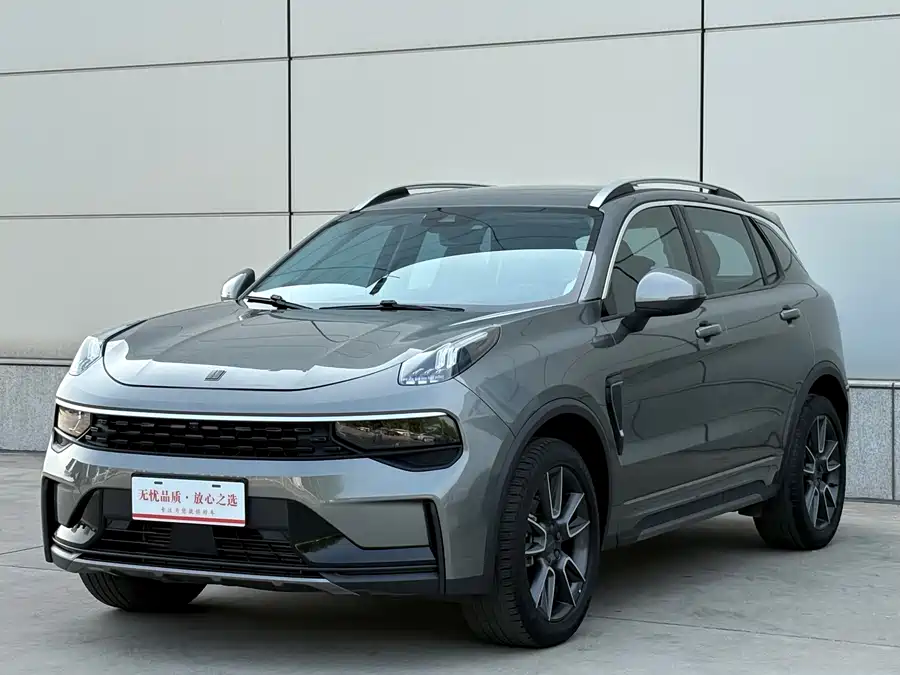 Lynk & Co 01