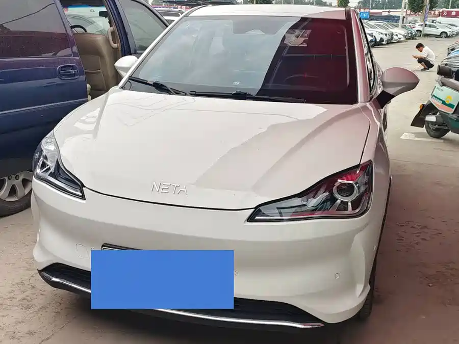 NETA Nezha V