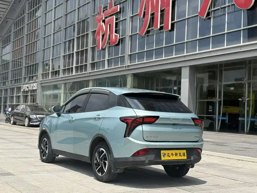 NETA Nezha V