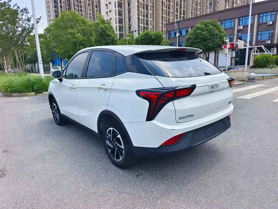 NETA Nezha V