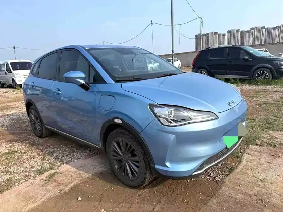 NETA Nezha V
