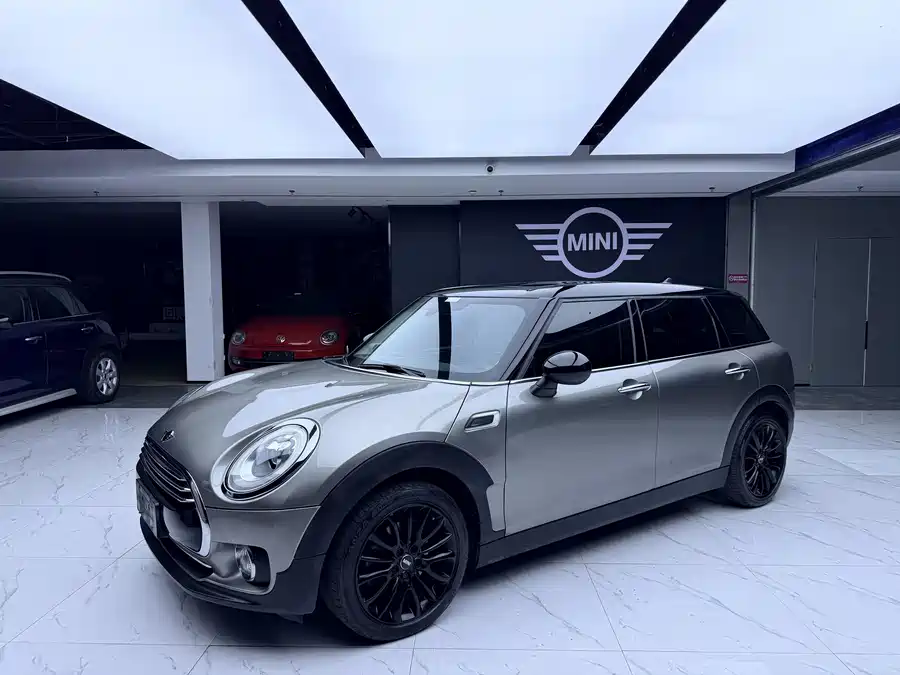 MINI  CLUBMAN