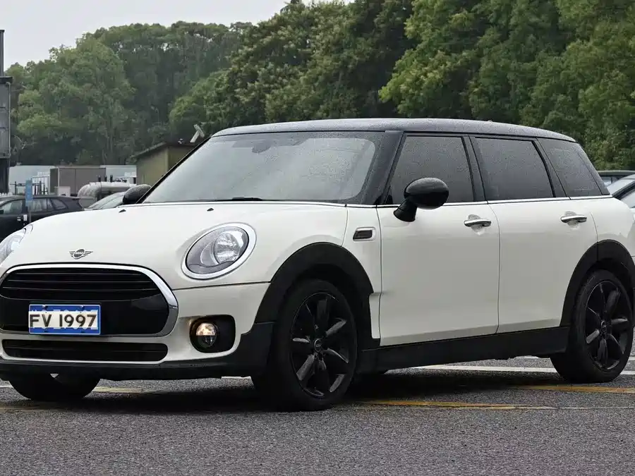 MINI  CLUBMAN