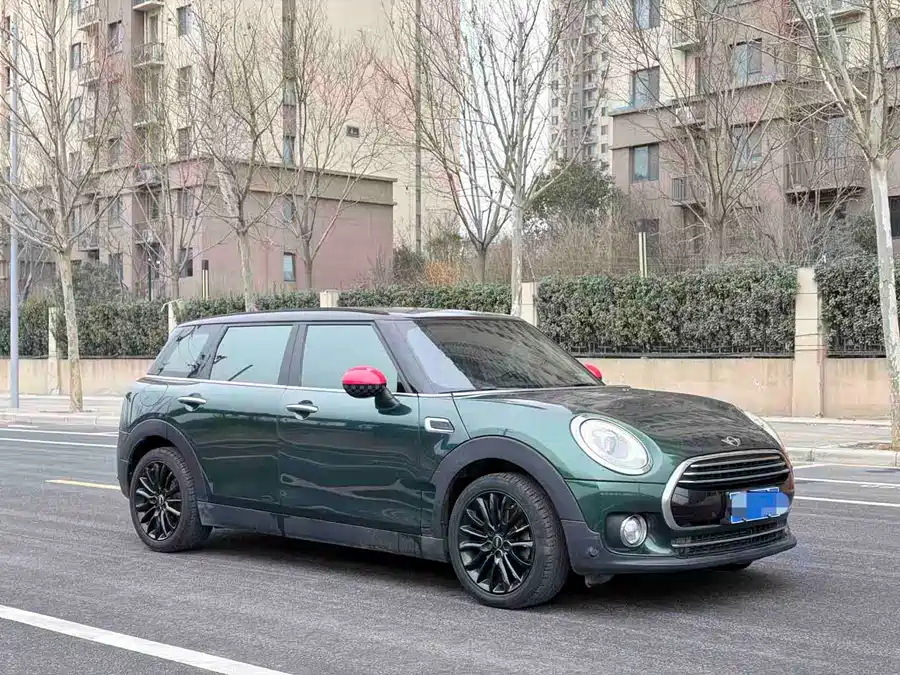 MINI  CLUBMAN