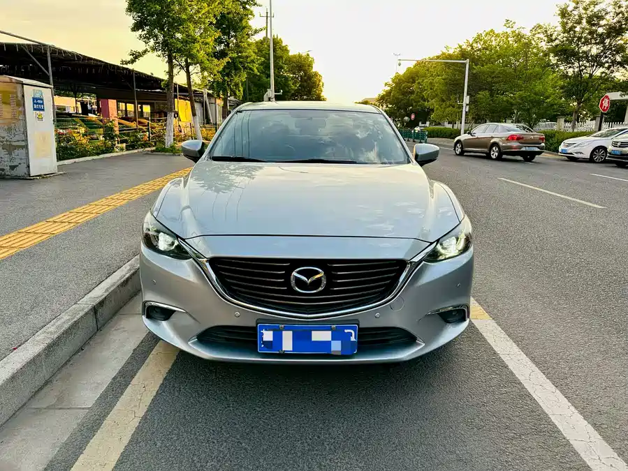 Mazda Atenza