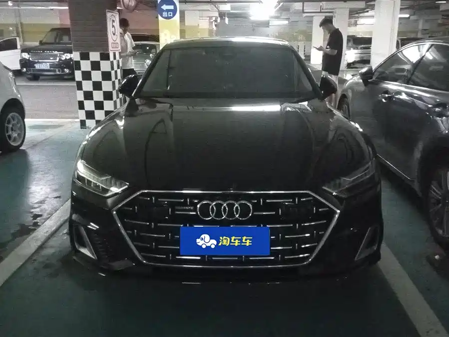Audi A7L