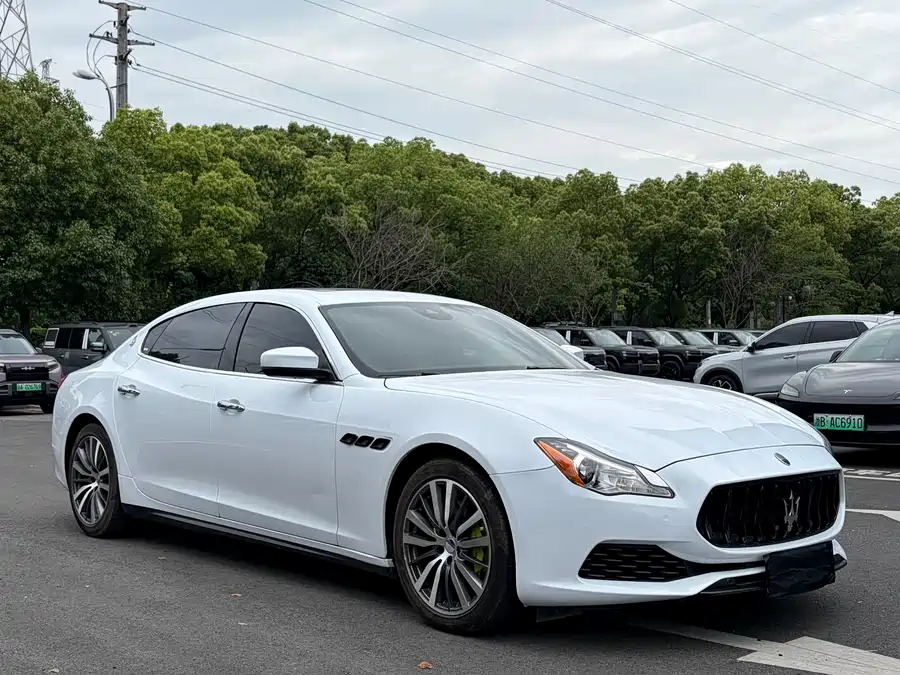 Maserati President