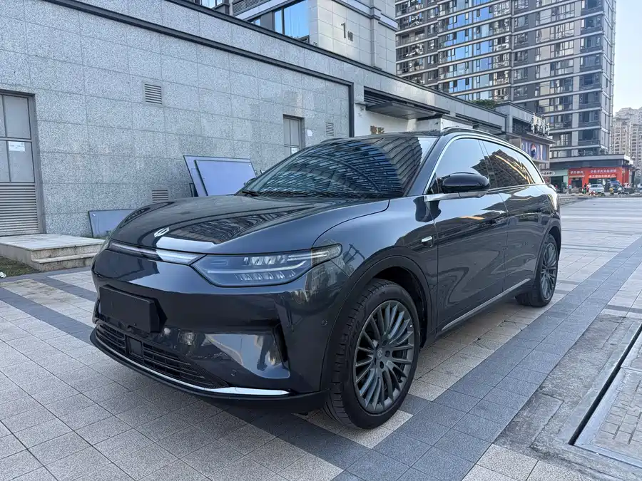 Leapmotor C11