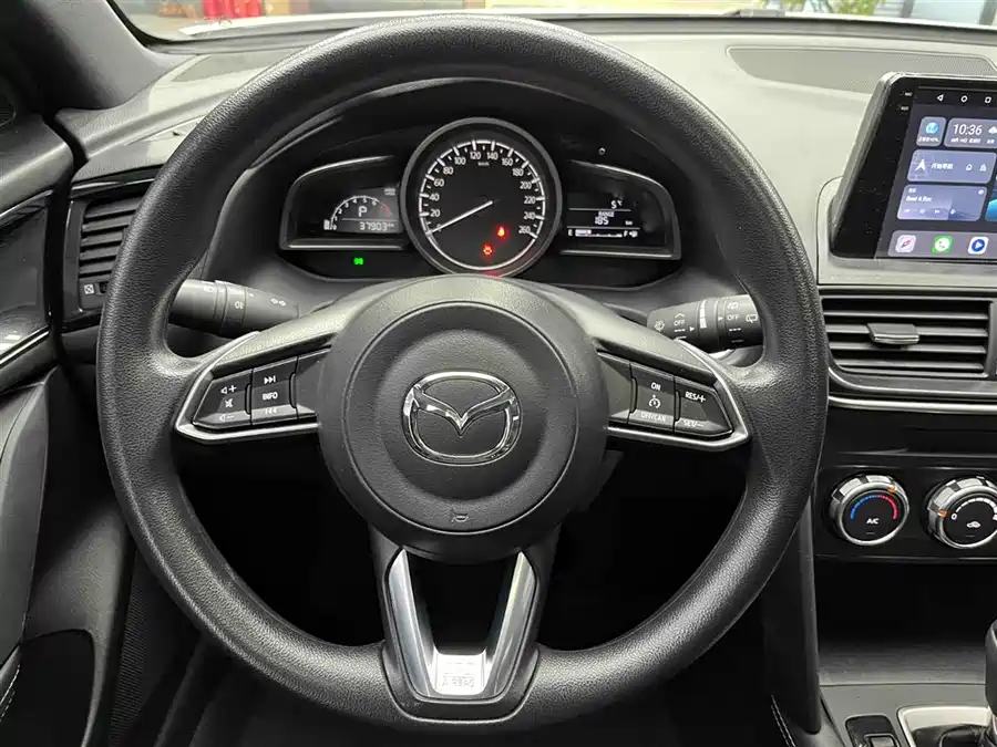 Mazda CX-4